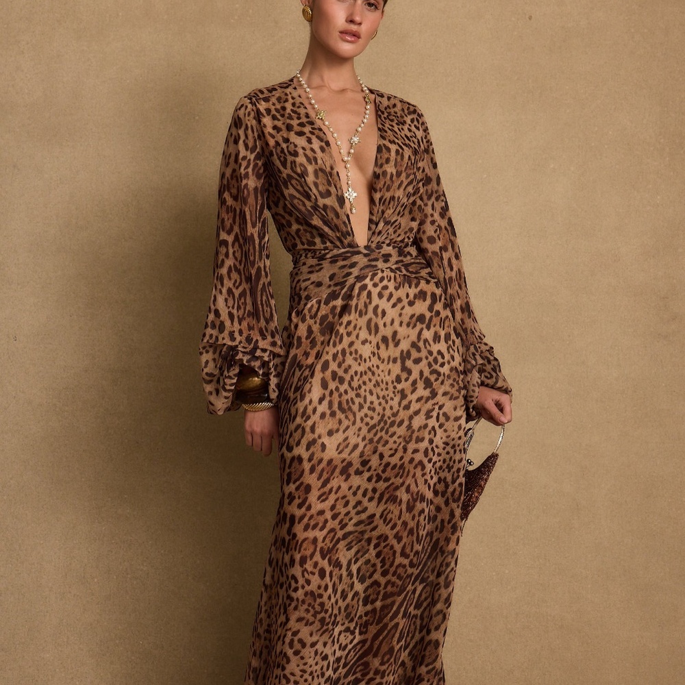 12th Tribe Karmen Leopard Plunge Long Sleeve Maxi Dress Size SS